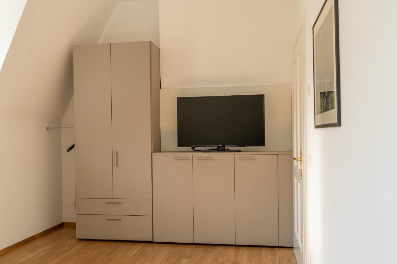 Villa Stubai - Penthouse In The Heart Of 메라노 외부 사진